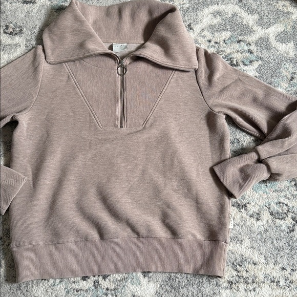Varley Vine 1/2 Zip Pullover - Picture 3 of 11